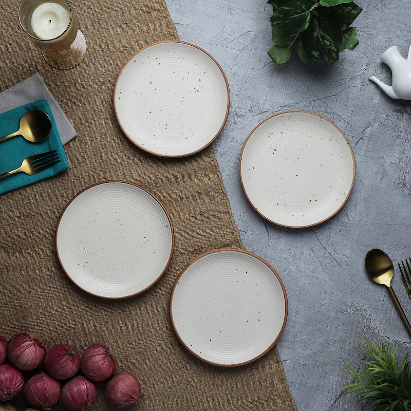 Off White Ceramic Dinner Plates (Set of 4)