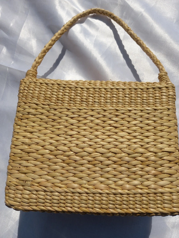 Kouna U-Shaped Sling Bag – Indi-genous